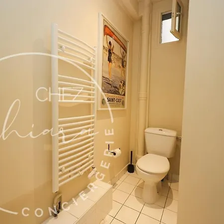 Place Des Vosges Chic&cultural Apartman *